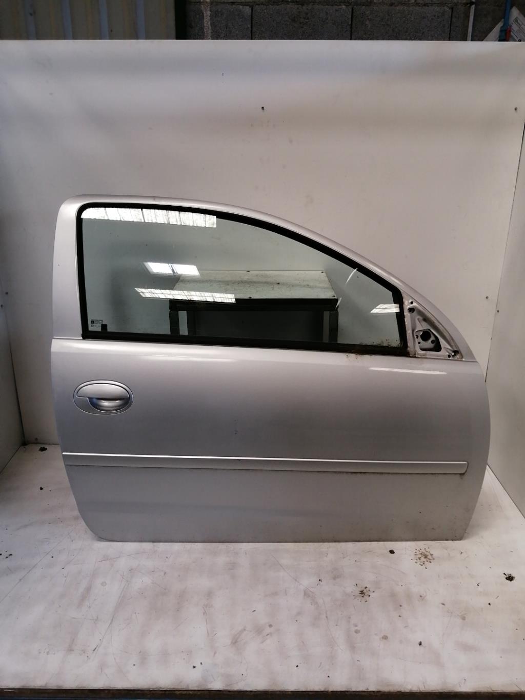 Porte avant droit OPEL CORSA C PHASE 2 Diesel - 1