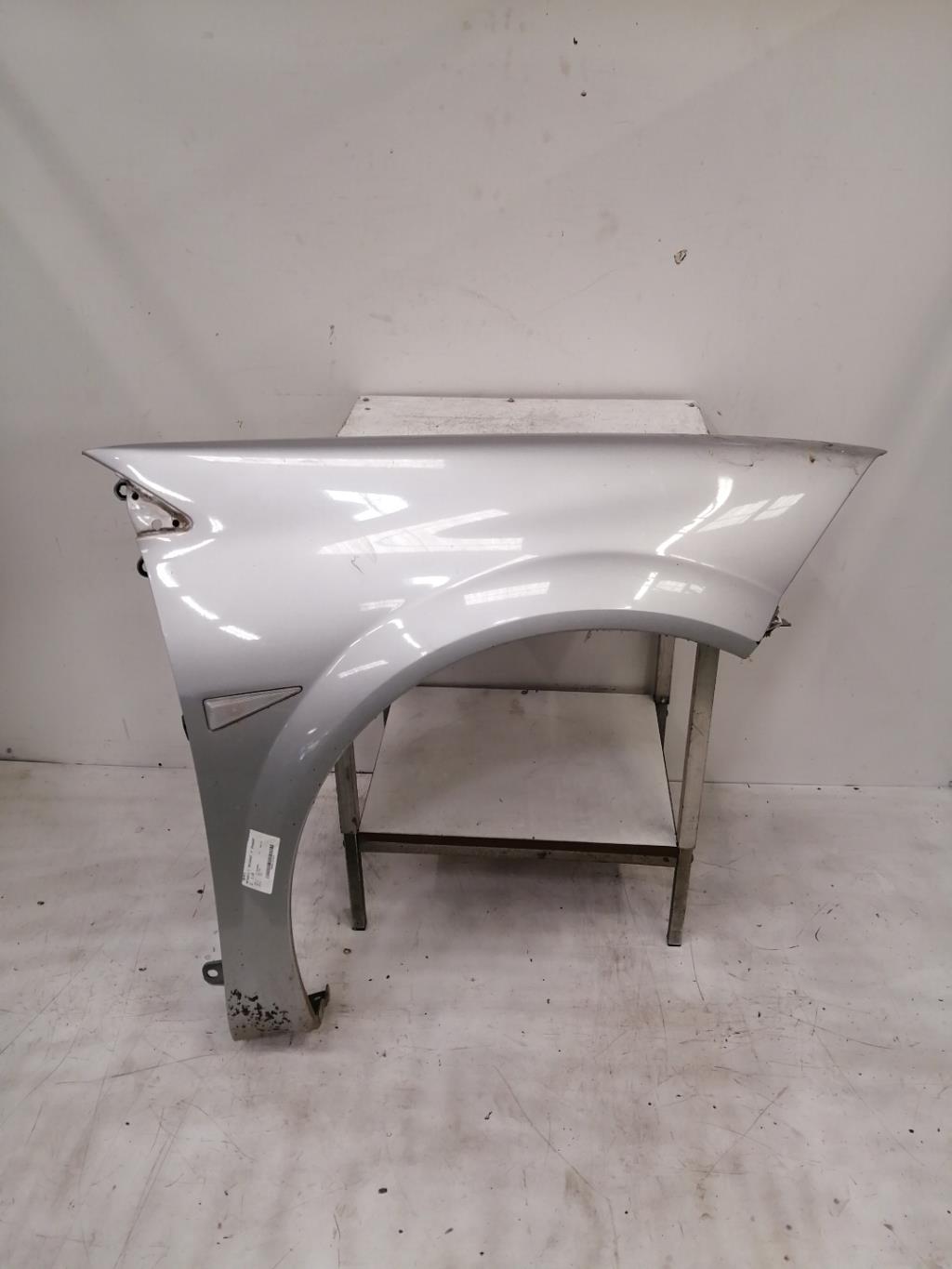 Aile avant droit RENAULT MEGANE 2 PHASE 2  - 1