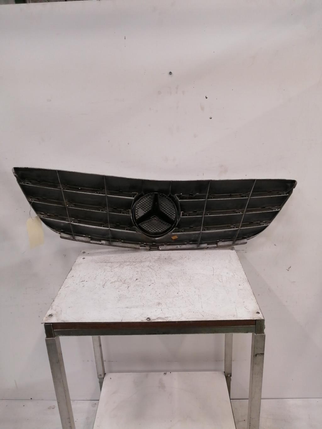 Calandre MERCEDES CLASSE B 245 PHASE 1 Diesel - 1