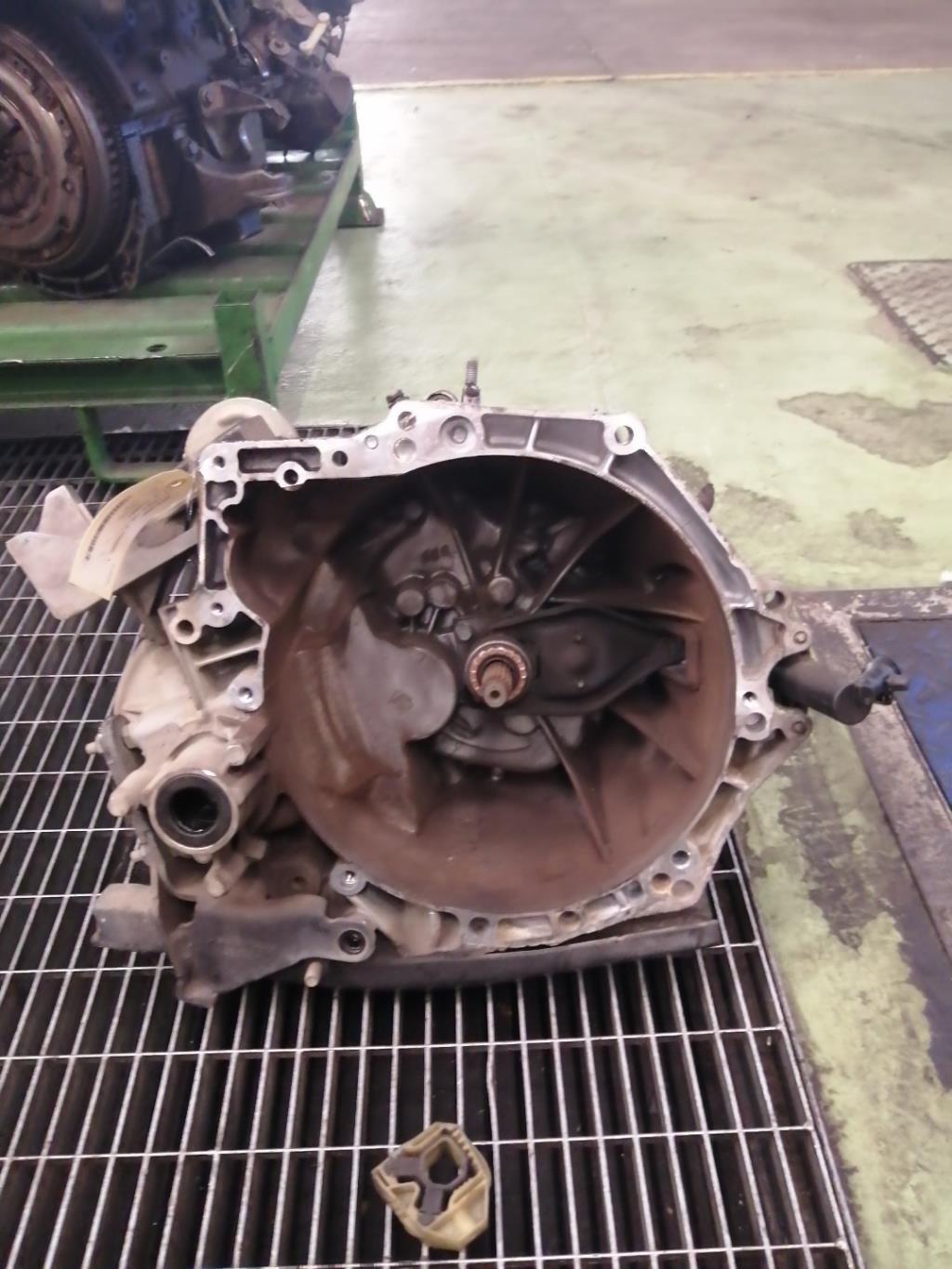 Boite de vitesses CITROEN C4 2 PHASE 1 Diesel - 1