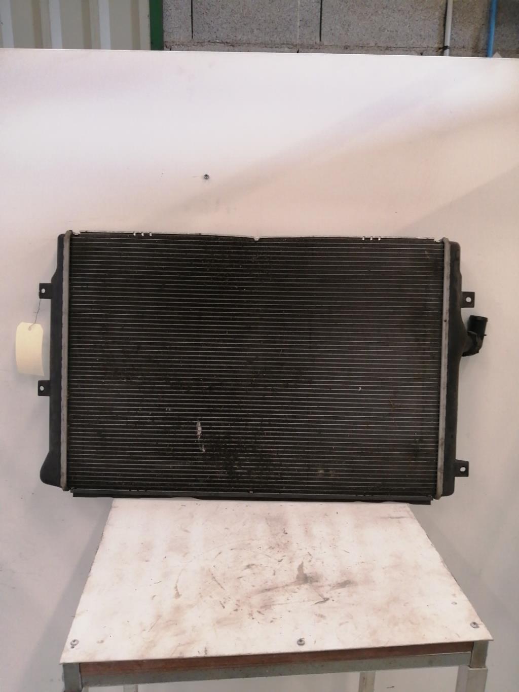 Radiateur eau VOLKSWAGEN GOLF 6 Diesel - 1