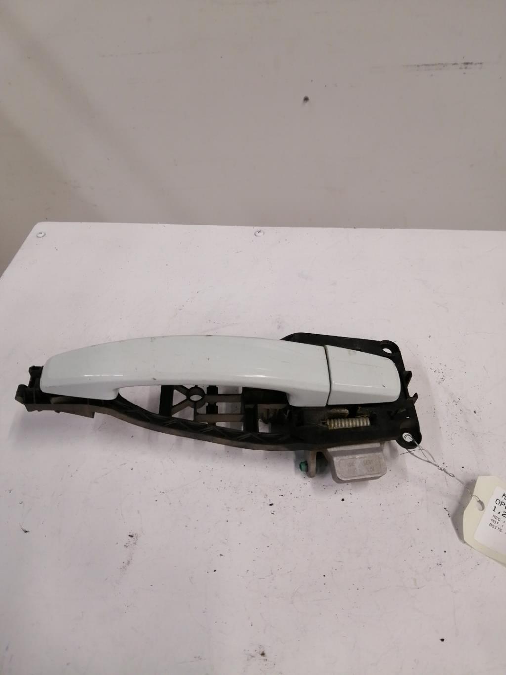 Poignee porte avant droit OPEL CORSA D PHASE 2  - 1