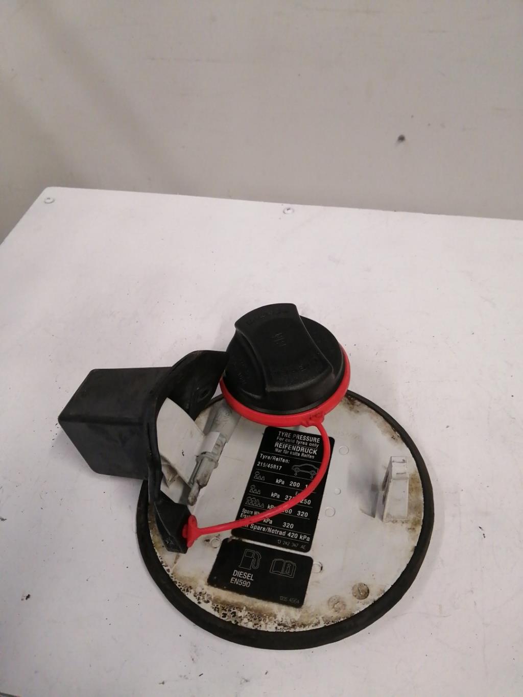 Trappe d'essence OPEL CORSA D PHASE 2  - 1