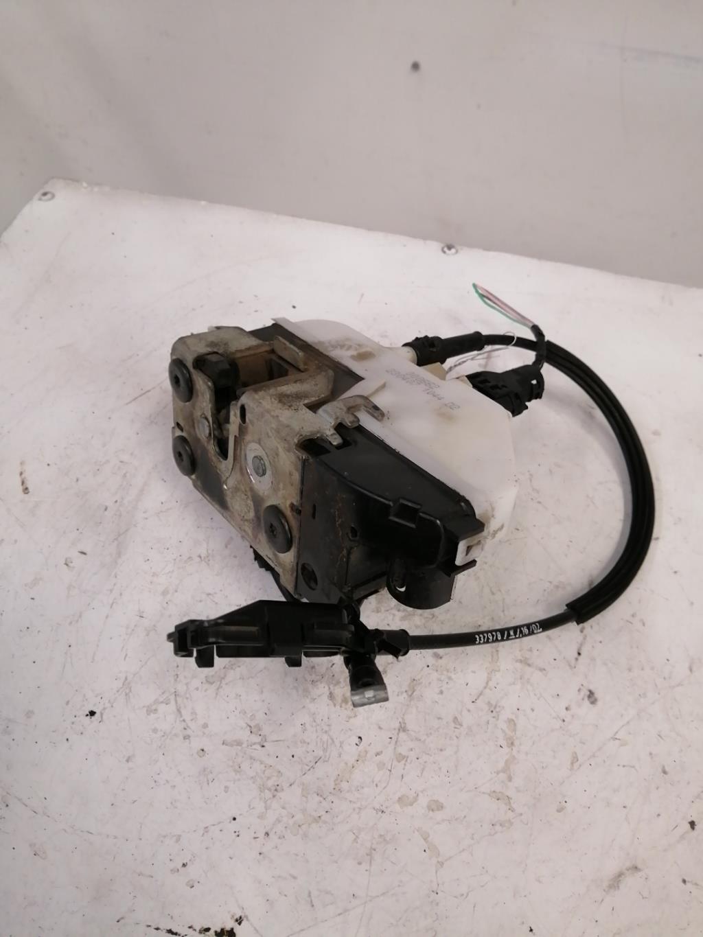 Serrure avant droit RENAULT LAGUNA 2 PHASE 2 Essence - 1