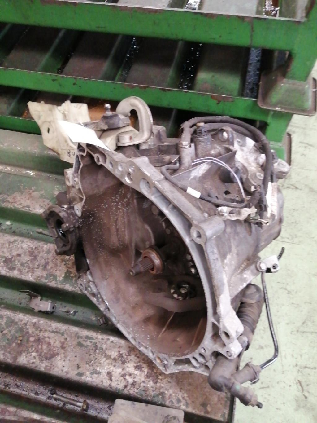 Boite de vitesses PEUGEOT 208 1 PHASE 2 Diesel - 1