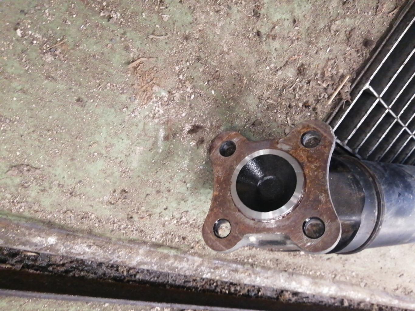 Arbre de transmission (propulsion) CITROEN C-CROSSER Diesel - 1
