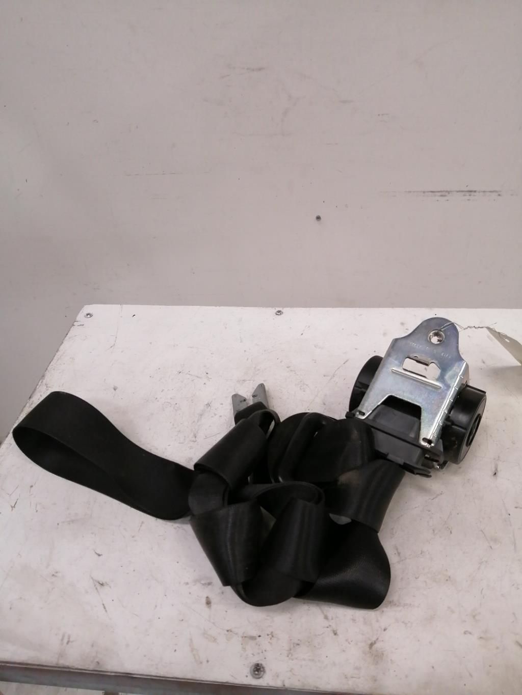 Ceinture avant gauche BMW SERIE 5 E61 TOURING PHASE 1 BREAK Diesel - 1