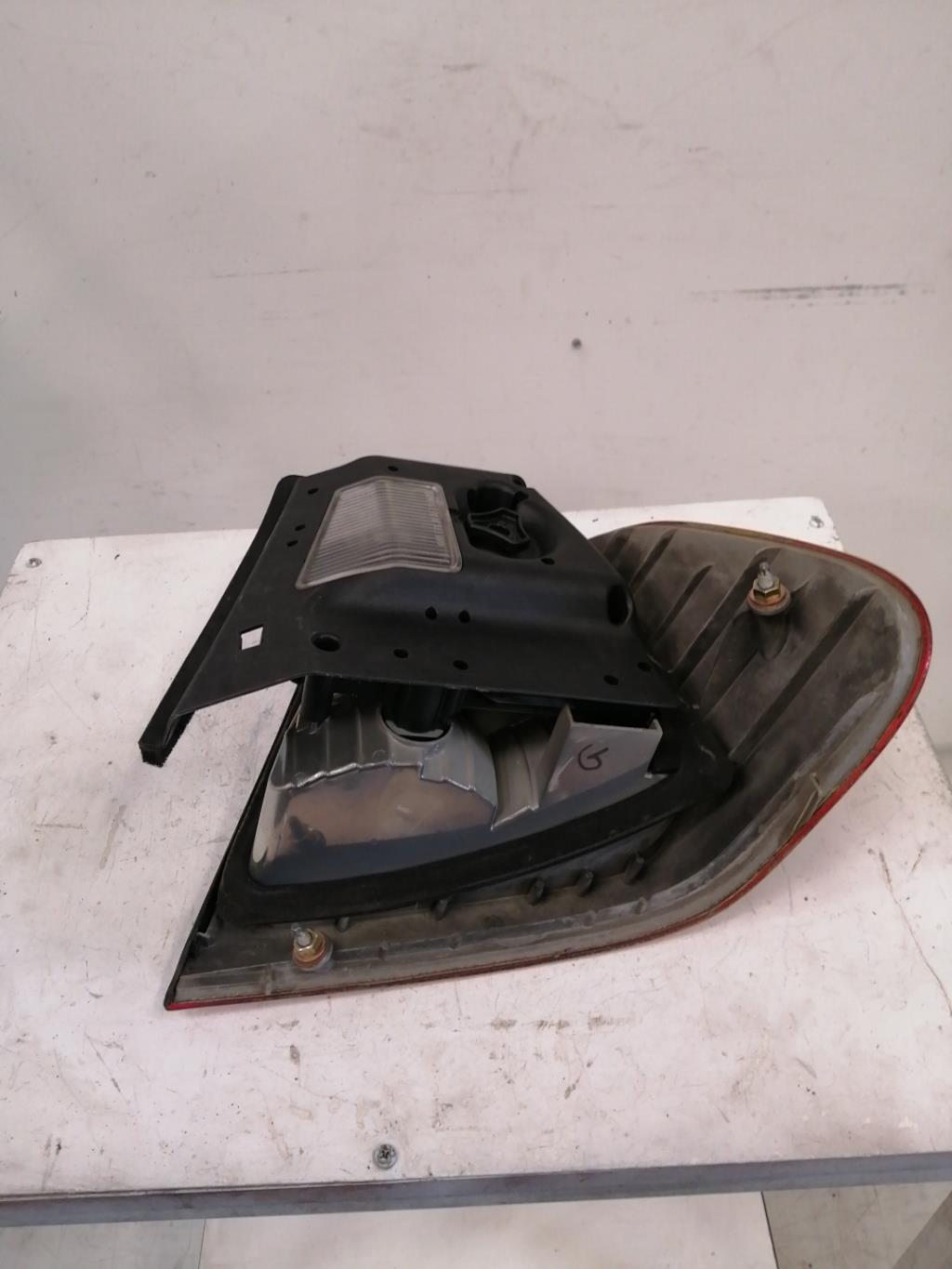 Feu arriere principal gauche (feux) BMW SERIE 3 E46 PHASE 2 Diesel - 1