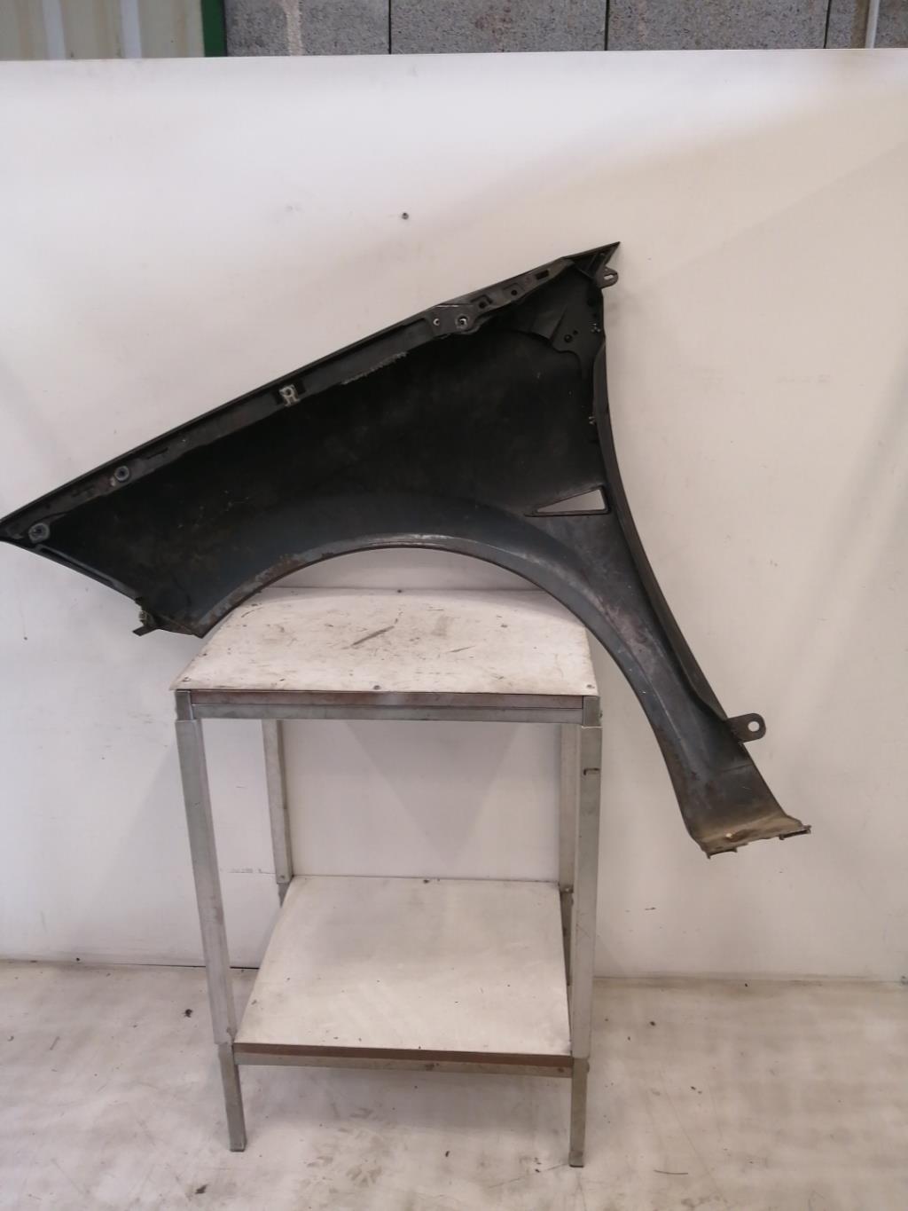 Aile avant droit RENAULT MEGANE 2 PHASE 1 Essence - 1