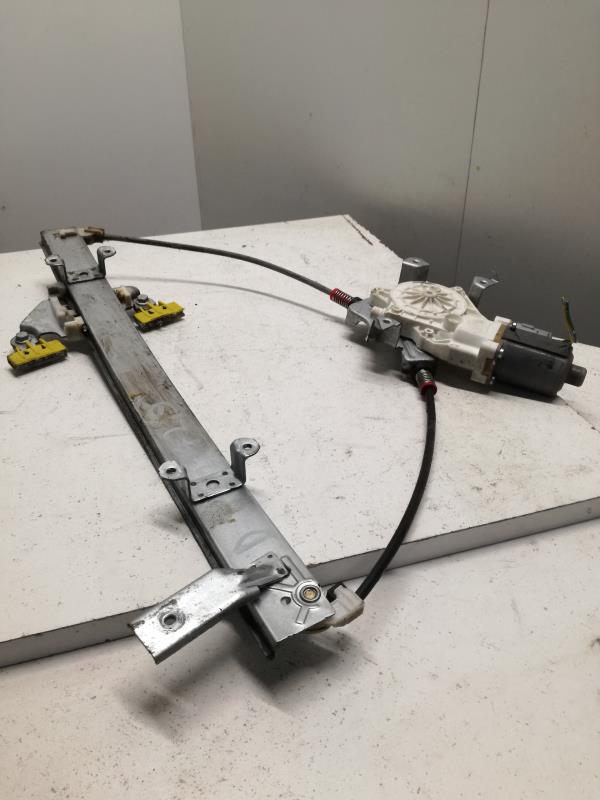 Alzacristalli elettrico anteriore destro NISSAN MICRA 3 PHASE 1 Gasolina - 1