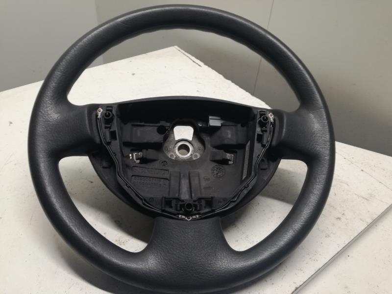 Volant RENAULT CLIO 2 PHASE 2 Essence - 1