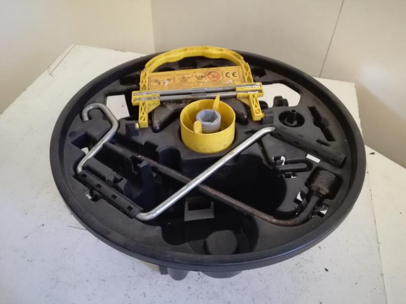 Cric (Ensemble depannage) RENAULT CLIO 2 PHASE 1 Diesel - 1