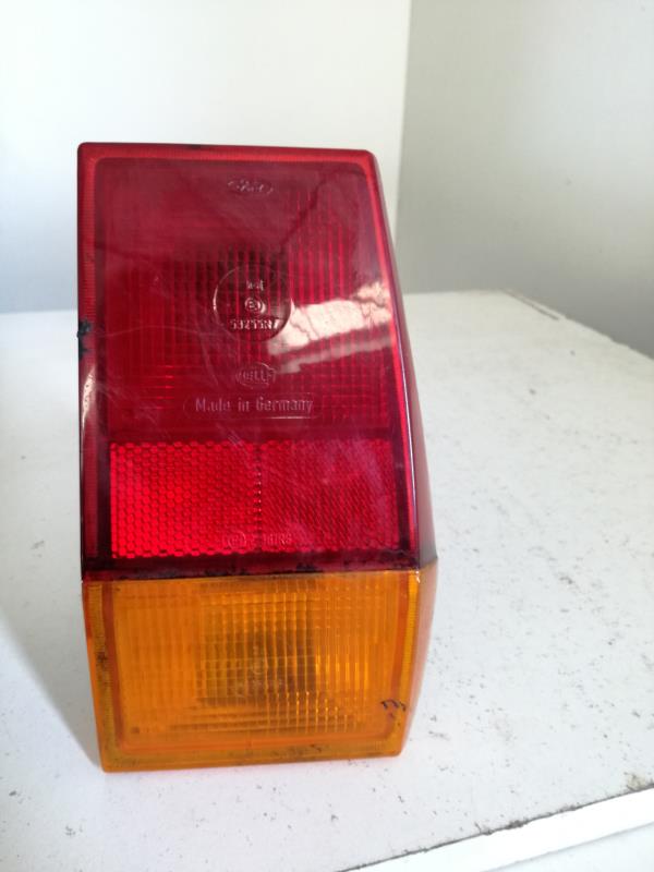 Fanale posteriore principale destro (luci) FORD FIESTA 1 Gasolina - 1