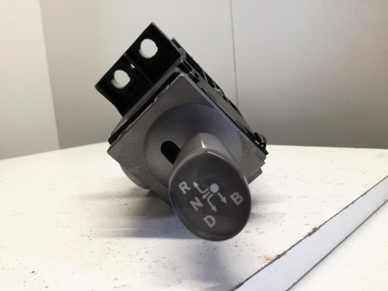 Boitier de commande de boite auto TOYOTA PRIUS 2 Essence/Hybride - 1