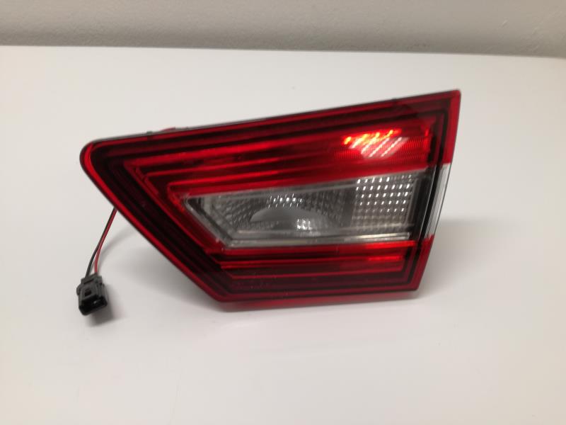 Feu arriere secondaire droit (feux) RENAULT CLIO 4 PHASE 1 Diesel - 1