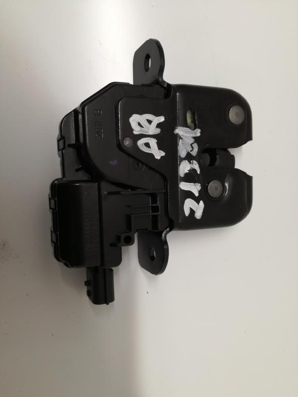 Serrure de hayon RENAULT CLIO 4 PHASE 1 Diesel - 1