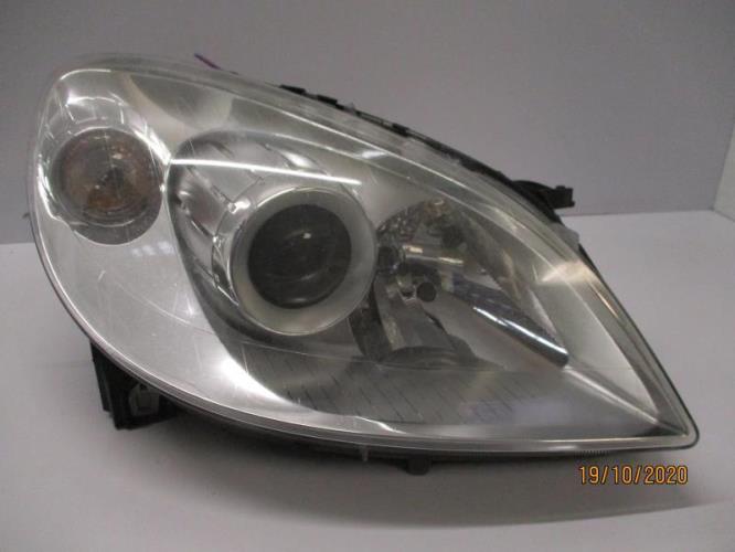 Phare droit pour MERCEDES Classe B (W245) d'occasion pas cher