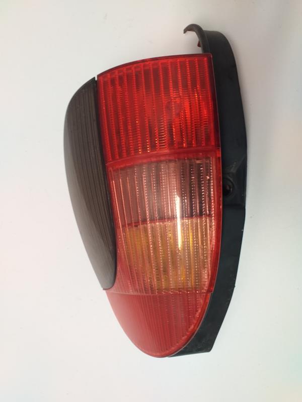 Fanale posteriore principale destro (luci) PEUGEOT 306 BREAK Diésel - 1