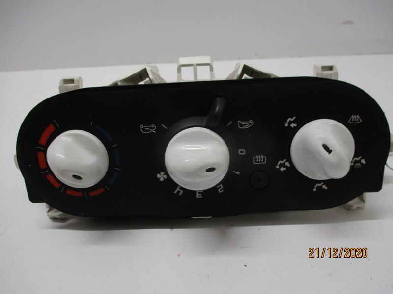 Commande chauffage RENAULT TWINGO 2 PHASE 1 Essence - 1