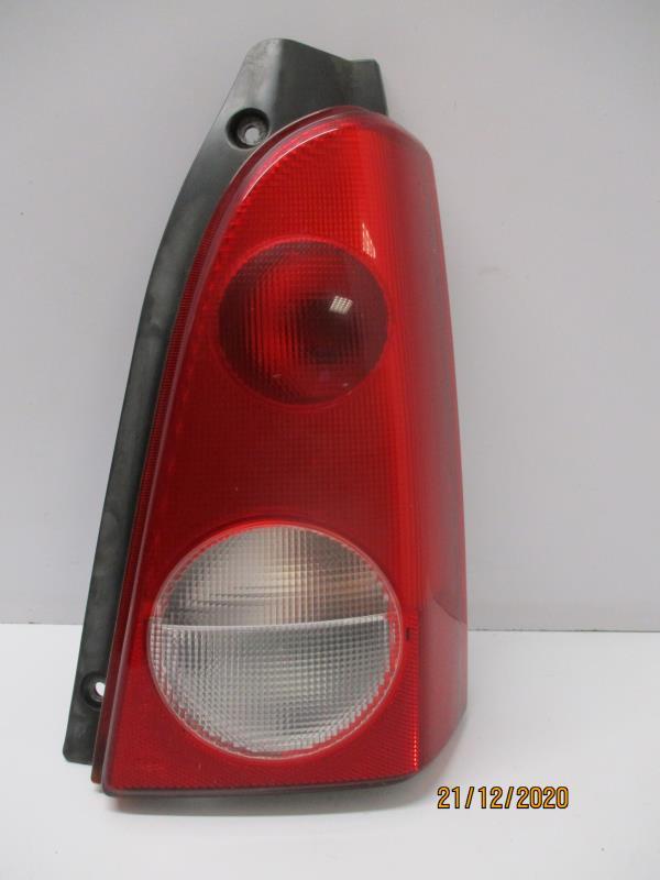 Fanale posteriore principale destro (luci) OPEL AGILA A Gasolina - 1