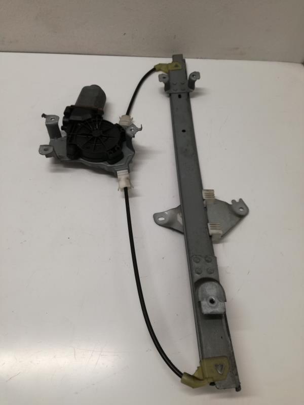 Alzacristalli elettrico posteriore destro NISSAN PATHFINDER 2 PHASE 1 Diésel - 1