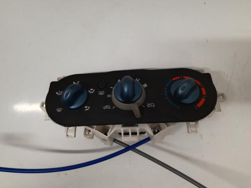 Commande chauffage RENAULT TWINGO 2 PHASE 1 Essence - 1