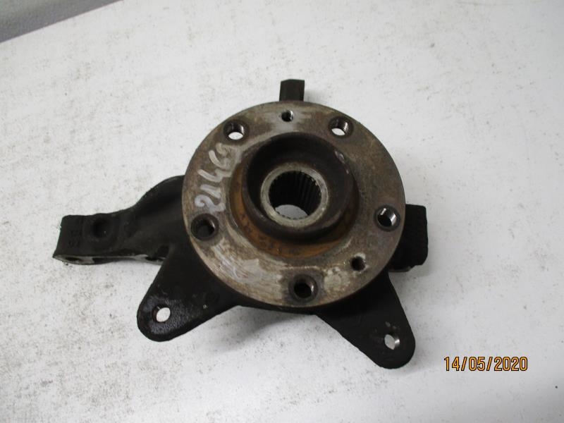Moyeu avant gauche RENAULT KANGOO 2 PHASE 1 Diesel - 1