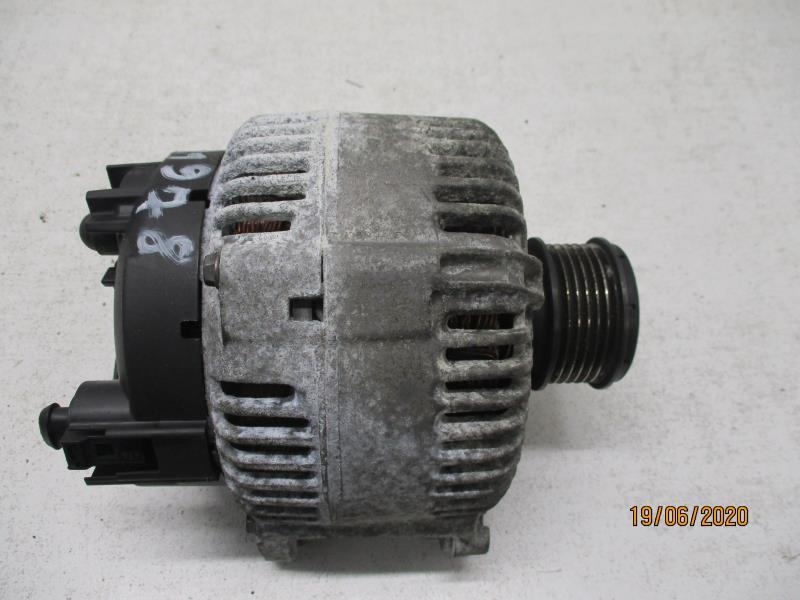 Alternatore VOLKSWAGEN PASSAT 5 Diésel - 1