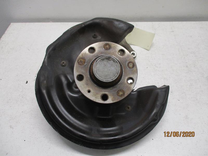 Mozzo posteriore sinistro VOLKSWAGEN SCIROCCO 3 PHASE 1 COUPE Gasolina - 1