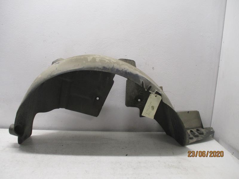 Parasale posteriore sinistro RENAULT CLIO 3 PHASE 2 BREAK Diésel - 1