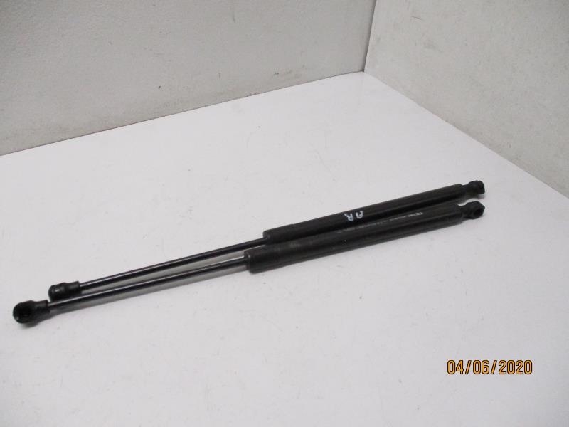 Verin de coffre RENAULT CLIO 4 PHASE 2 Essence - 1