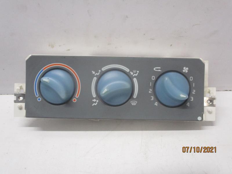 Commande chauffage RENAULT TWINGO 1 PHASE 3 Essence - 1