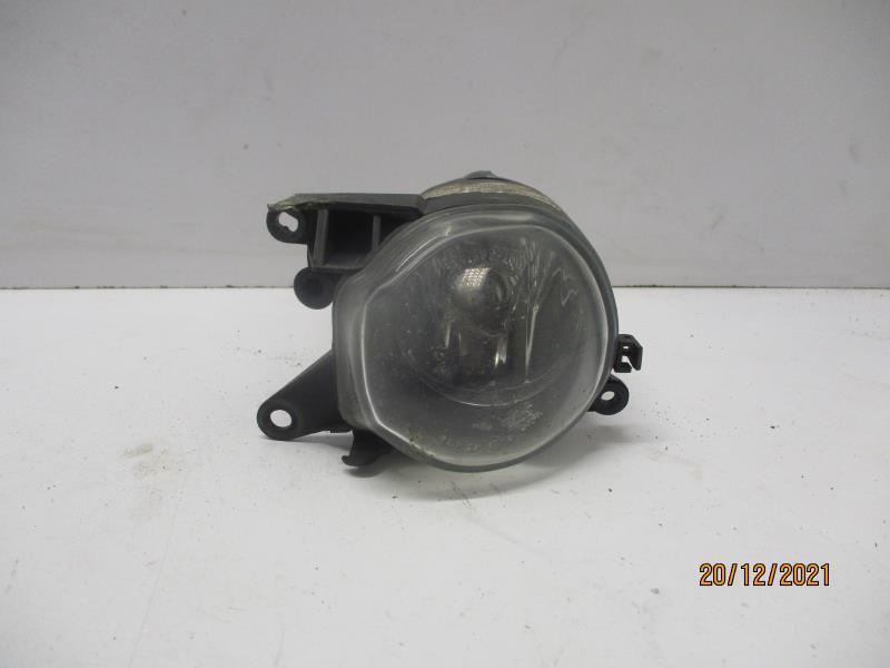 Fendinebbia destro (luci) AUDI A4 1 PHASE 2 Diésel - 1