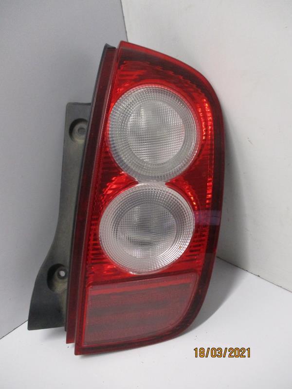 Fanale posteriore principale destro (luci) NISSAN MICRA 3 PHASE 1 Gasolina - 1