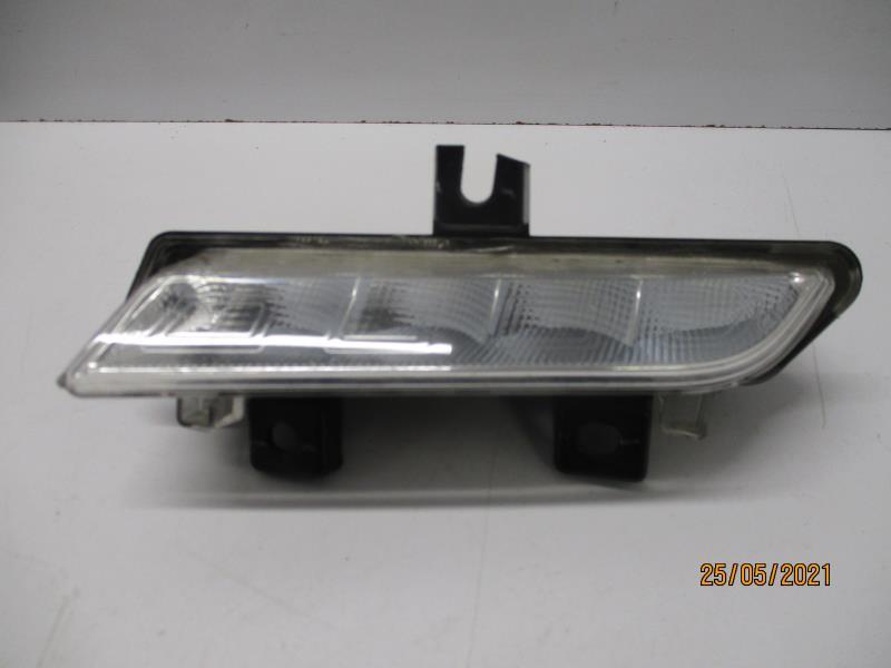 Feu diurne avant gauche RENAULT CLIO 4 PHASE 1 Diesel - 1