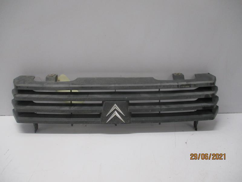 Calandre CITROEN C15 Essence - 1