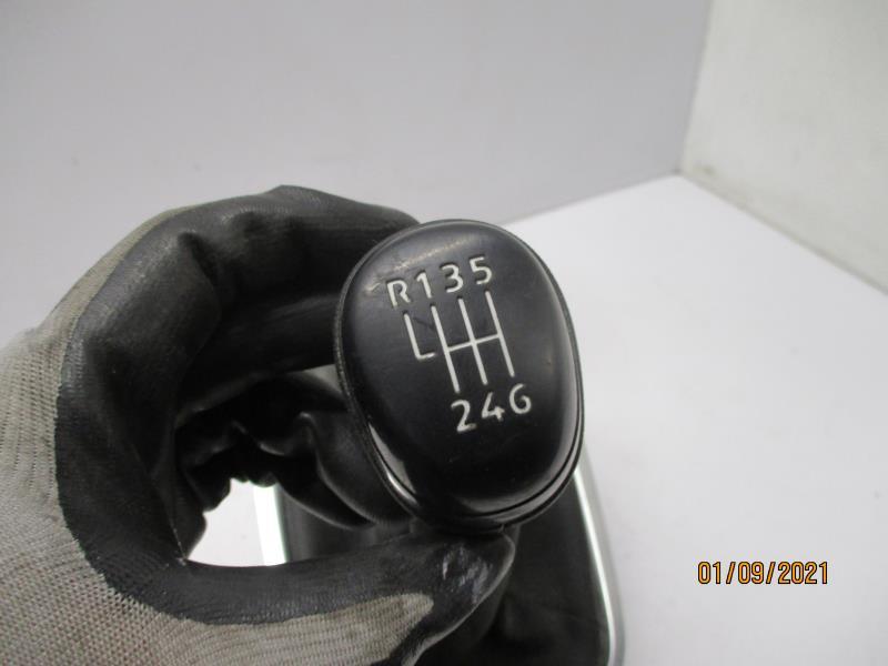 Levier de vitesses RENAULT MEGANE 4 PHASE 1 Diesel - 1