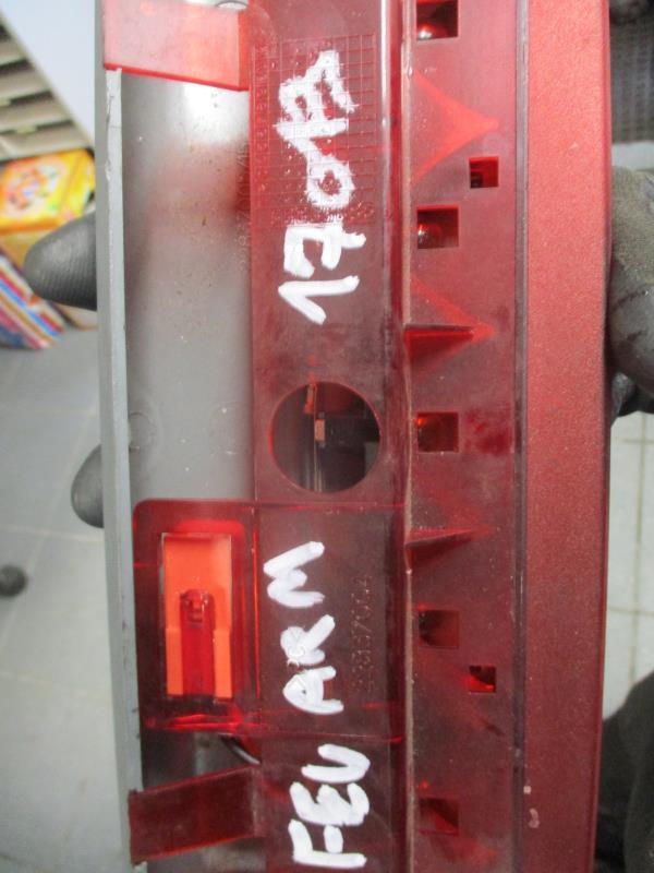 Luce stop centrale PEUGEOT 806 Gasolina - 1