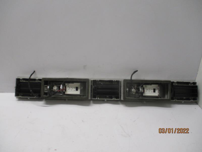 Luce di cortesia VOLKSWAGEN TRANSPORTER 5 PHASE 1 Diésel - 1