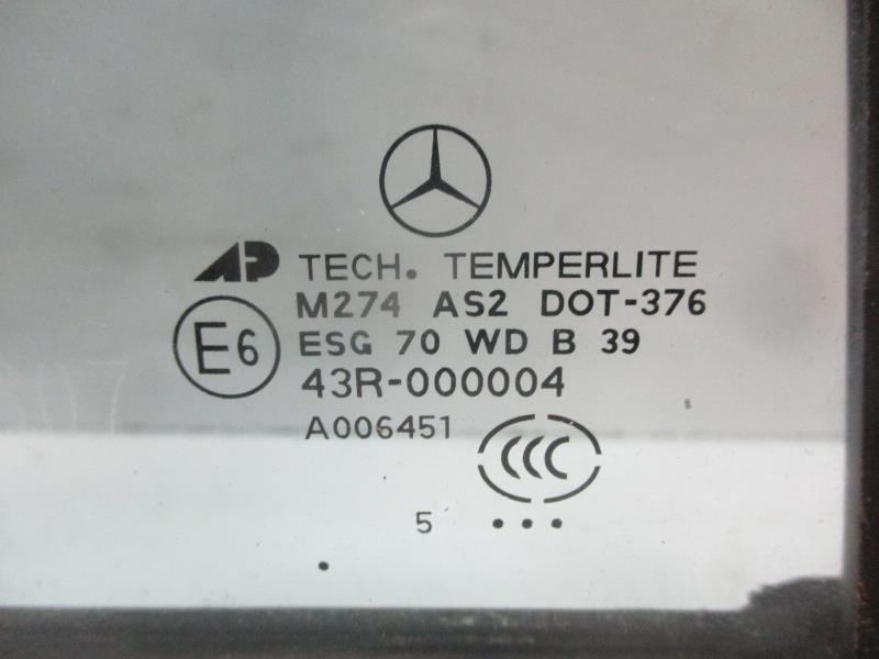 Ventanilla triangular trasera derecha (puerta) MERCEDES CLASSE M 164 PHASE 1 Diésel - 1