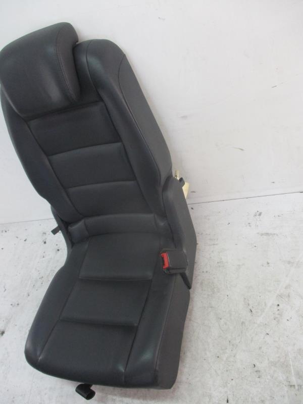 Sedile posteriore destro VOLKSWAGEN TOURAN 2 Diésel - 1