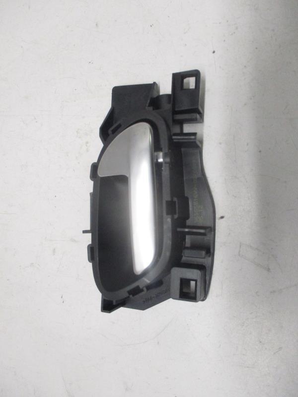 Maniglia interna posteriore destra PEUGEOT 208 1 PHASE 1 Diésel - 1