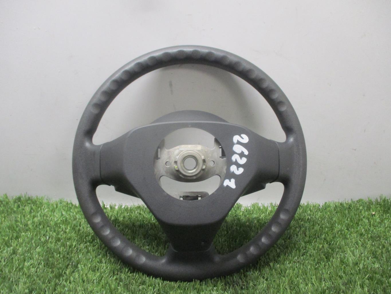 Volant TOYOTA YARIS 2 PHASE 1 Diesel - 1