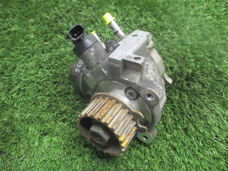 Pompe à injection CITROEN BERLINGO 2 PHASE 1 Diesel - 1