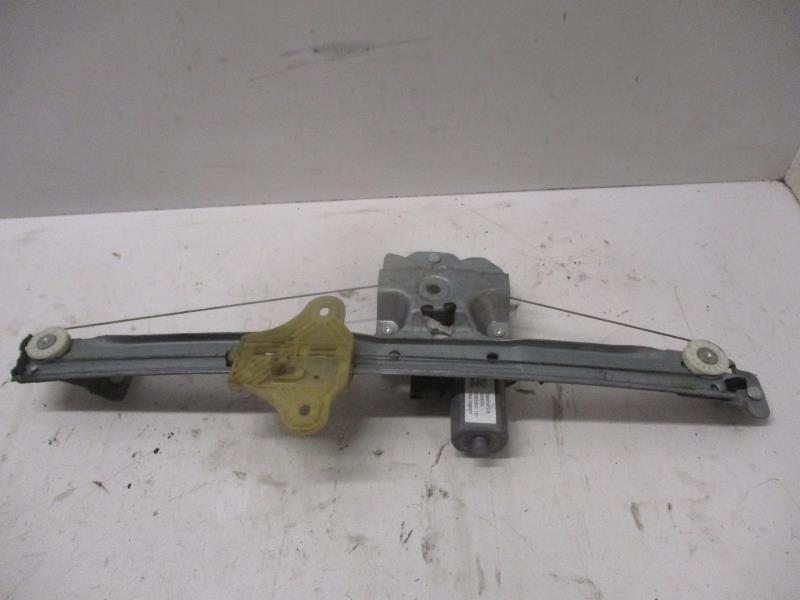 Leve vitre electrique avant gauche RENAULT CLIO 4 PHASE 1 Diesel - 1