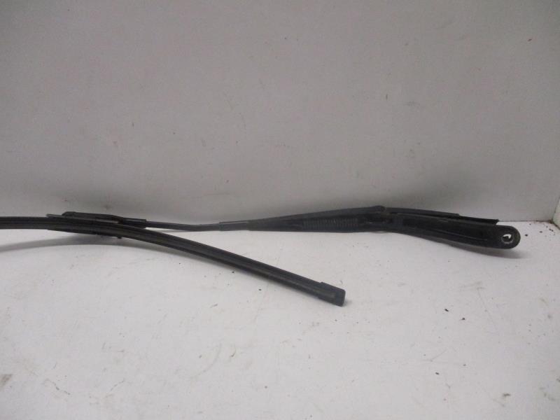 Braccio tergicristallo anteriore sinistro MERCEDES CLASSE M 164 PHASE 1 Diésel - 1