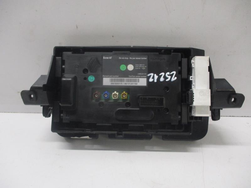 Ecran GPS RENAULT MEGANE 3 PHASE 1 COUPE Diesel - 1