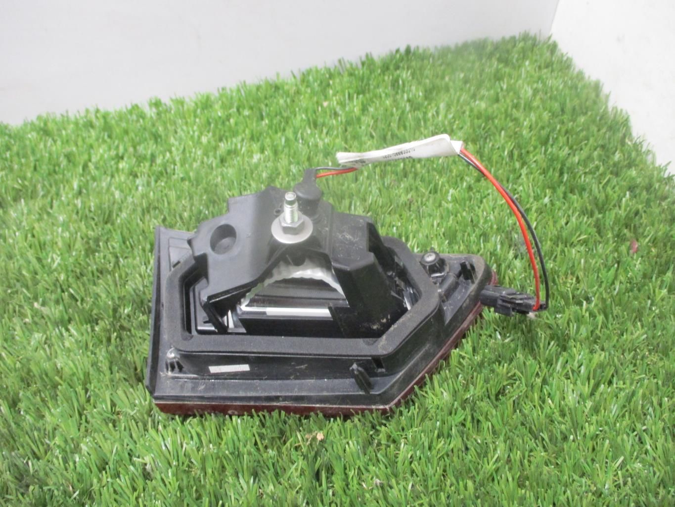 Feu arriere secondaire droit (feux) RENAULT CLIO 4 PHASE 1 Diesel - 1