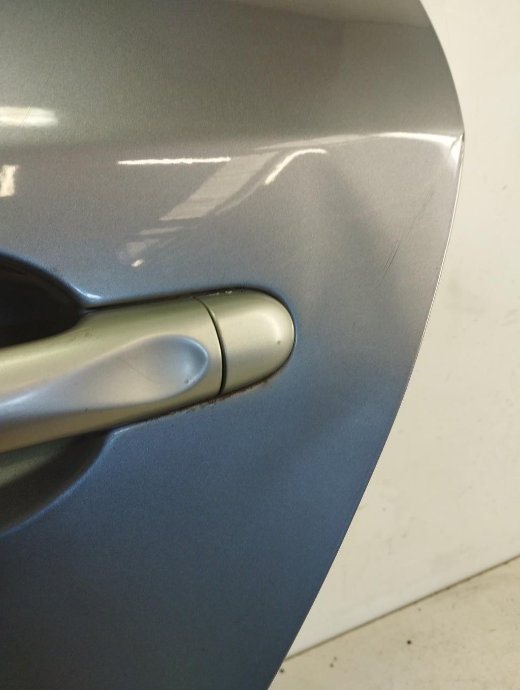 Portiera posteriore sinistra RENAULT MEGANE 3 PHASE 1 Diésel - 1