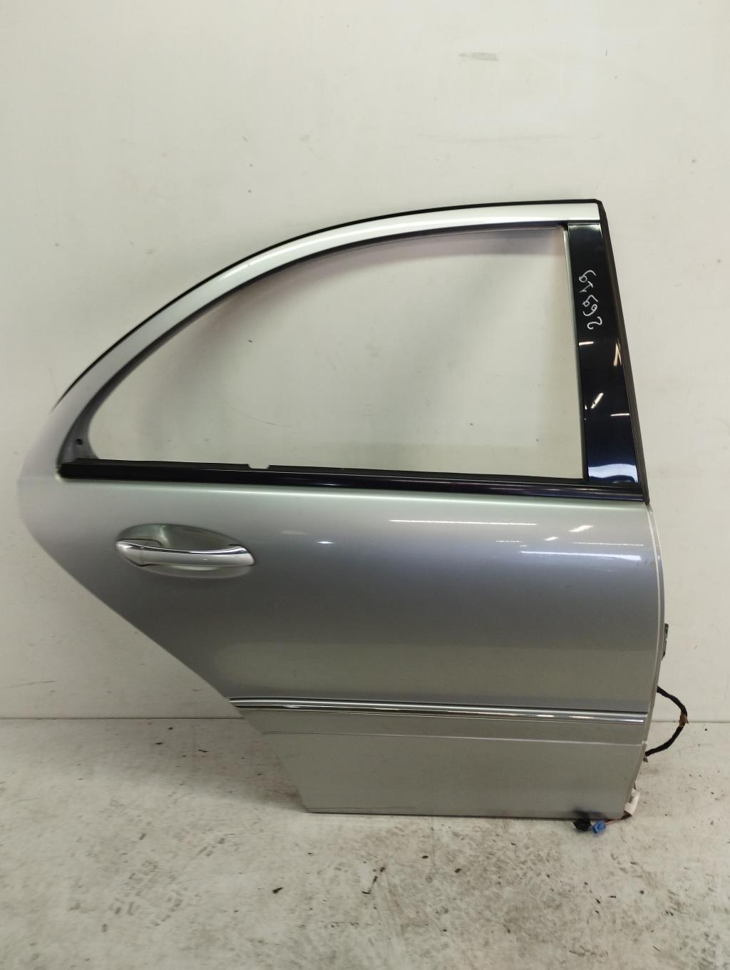 Portiera posteriore destra MERCEDES CLASSE C 203 PHASE 2 Diésel - 1